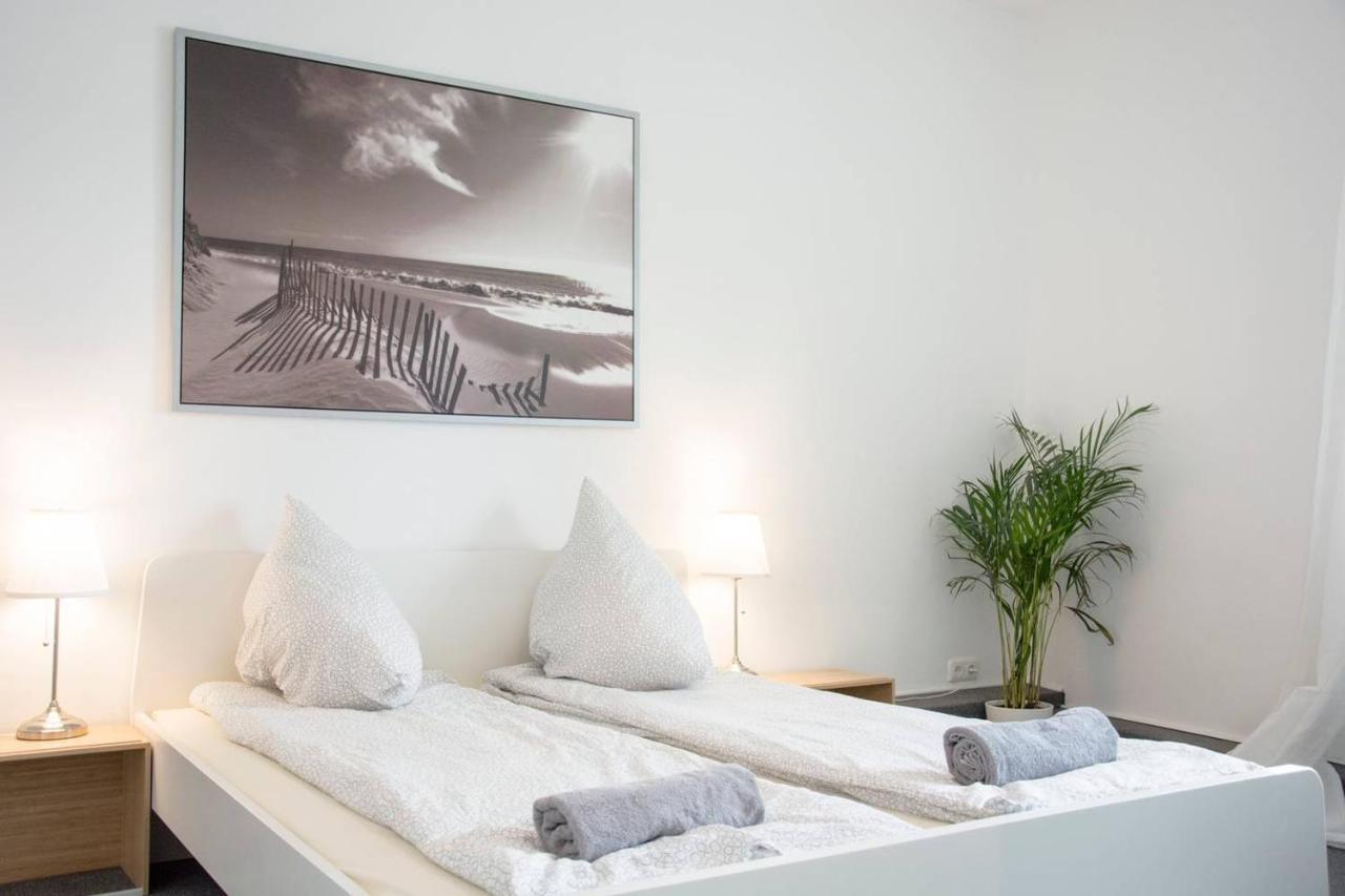 ברלין Apartment With 3 Bedroom +1.5 Bthrm +A/C In Prenzlauer Berg מראה חיצוני תמונה